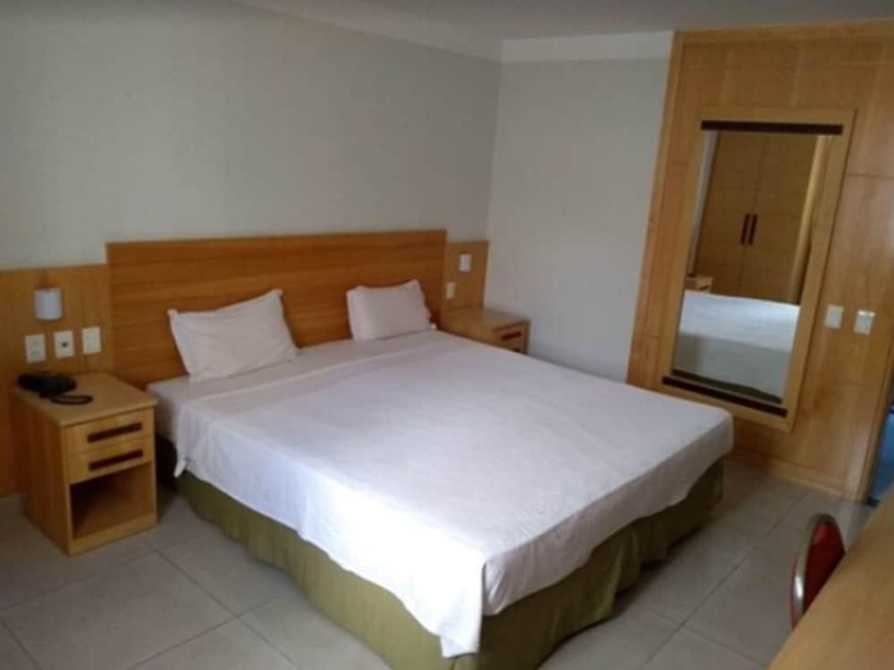 ריו דה ז'ניירו Hotel Atlantico Tower מראה חיצוני תמונה A room at the hotel