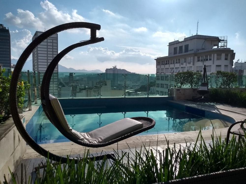 ריו דה ז'ניירו Hotel Atlantico Tower מראה חיצוני תמונה "The view from the rooftop pool of the hotel is amazing."