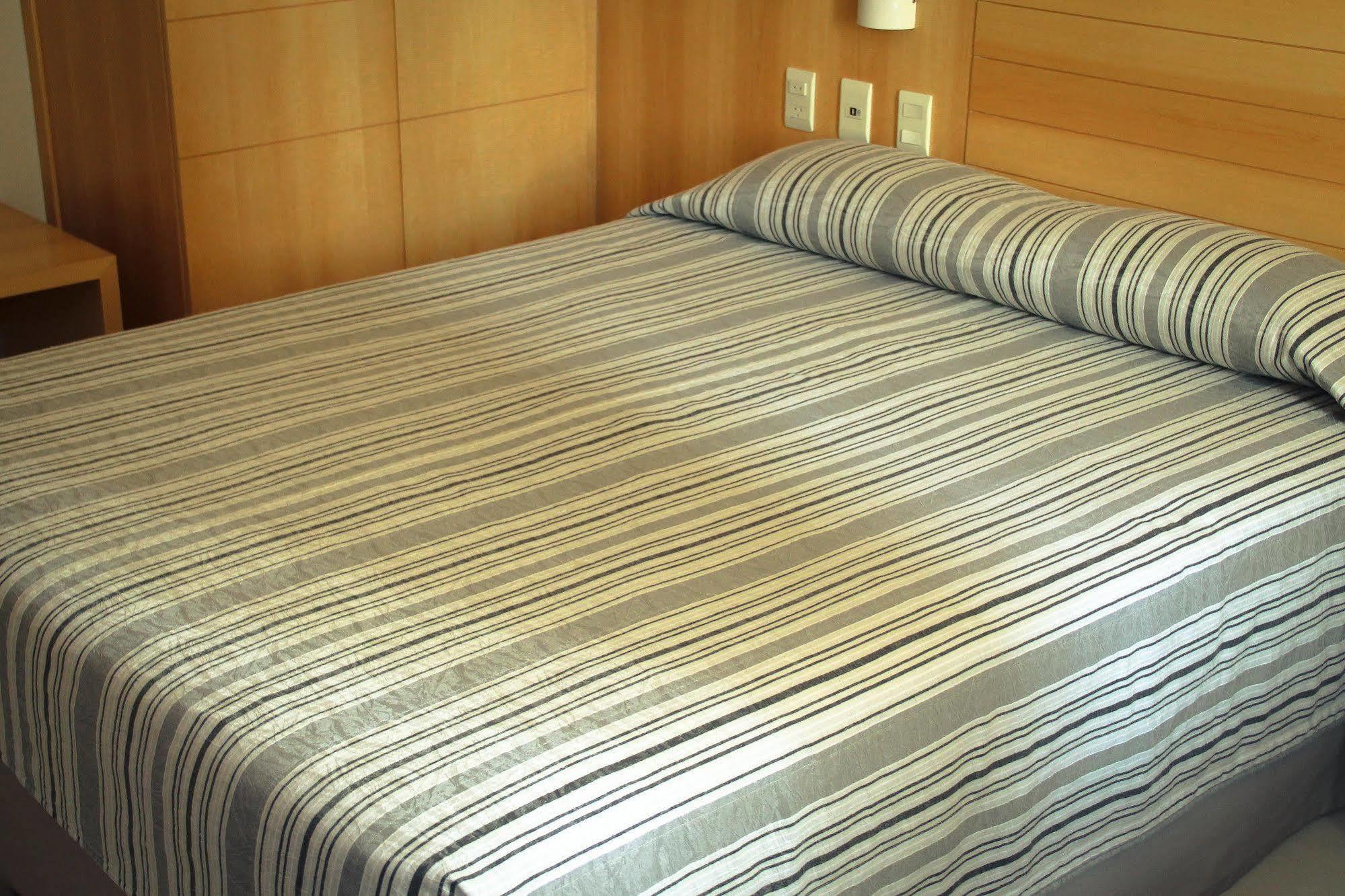 ריו דה ז'ניירו Hotel Atlantico Tower מראה חיצוני תמונה A double bed