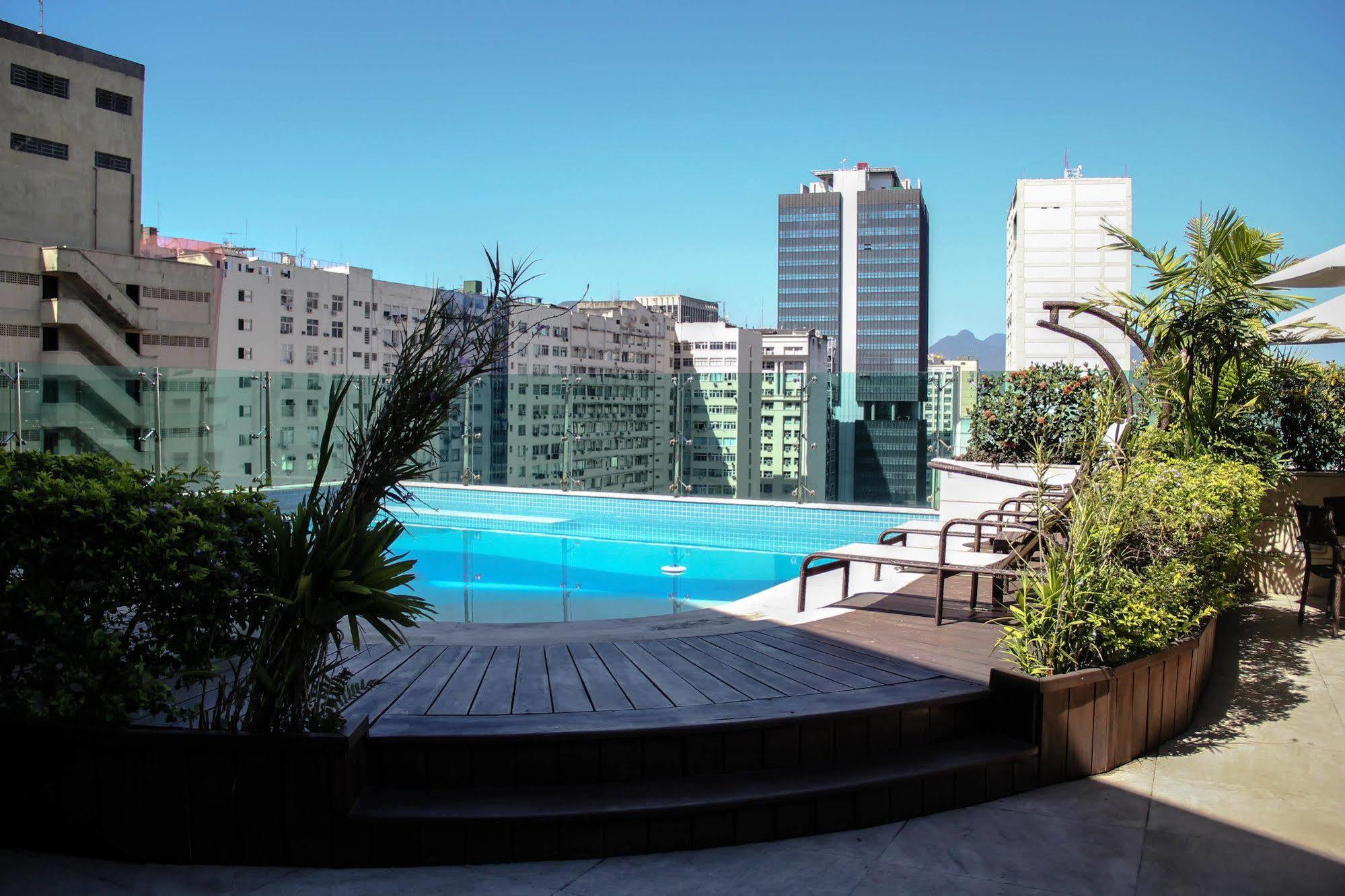 ריו דה ז'ניירו Hotel Atlantico Tower מראה חיצוני תמונה The pool of the hotel